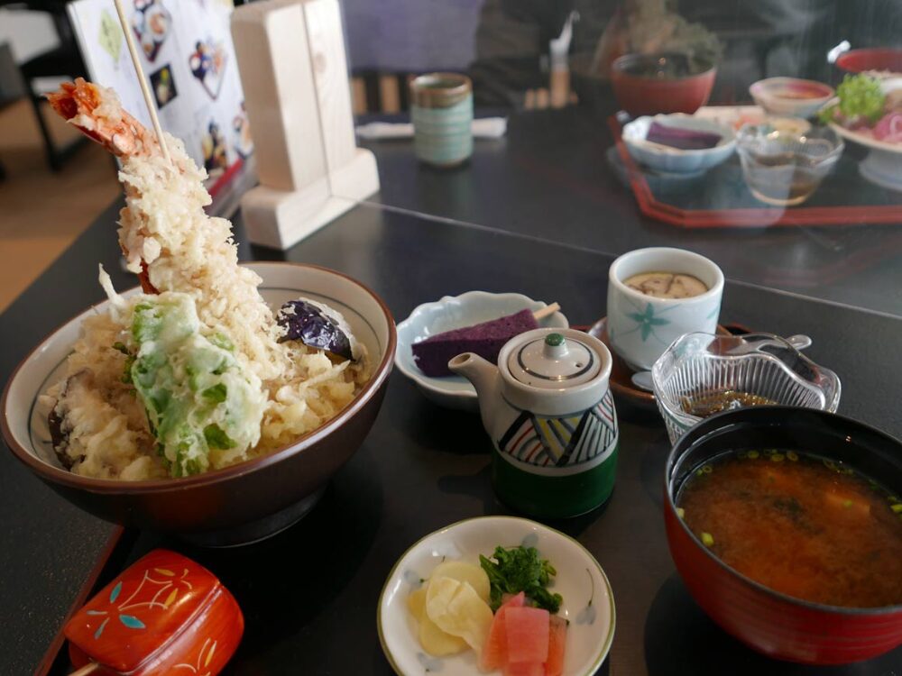 石川のオルカ丼です